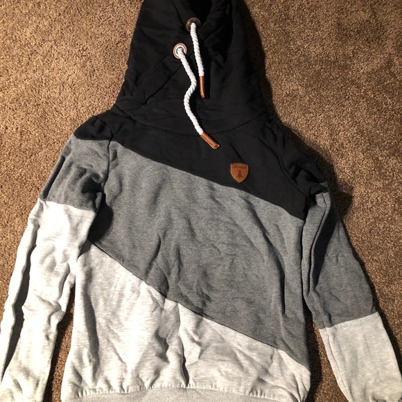 Wanakome Tops - Wanakome black/gray Selene hoodie